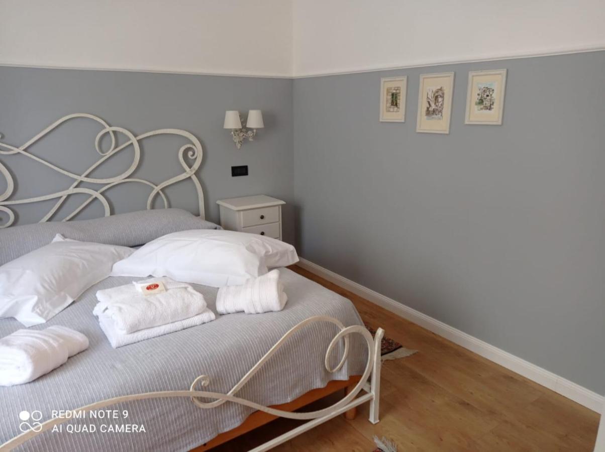 ライグエーリア Il Nido Rifatto Bed & Breakfast エクステリア 写真