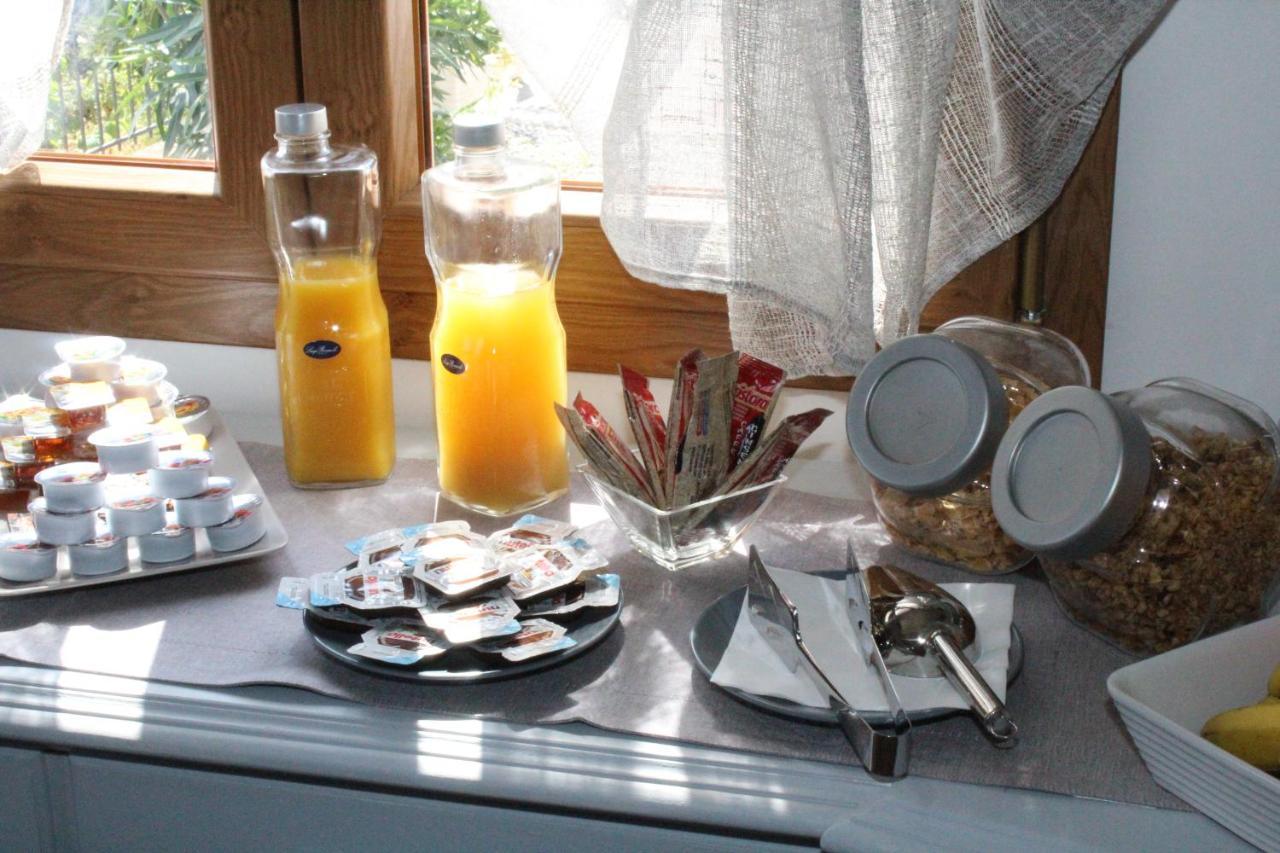 ライグエーリア Il Nido Rifatto Bed & Breakfast エクステリア 写真