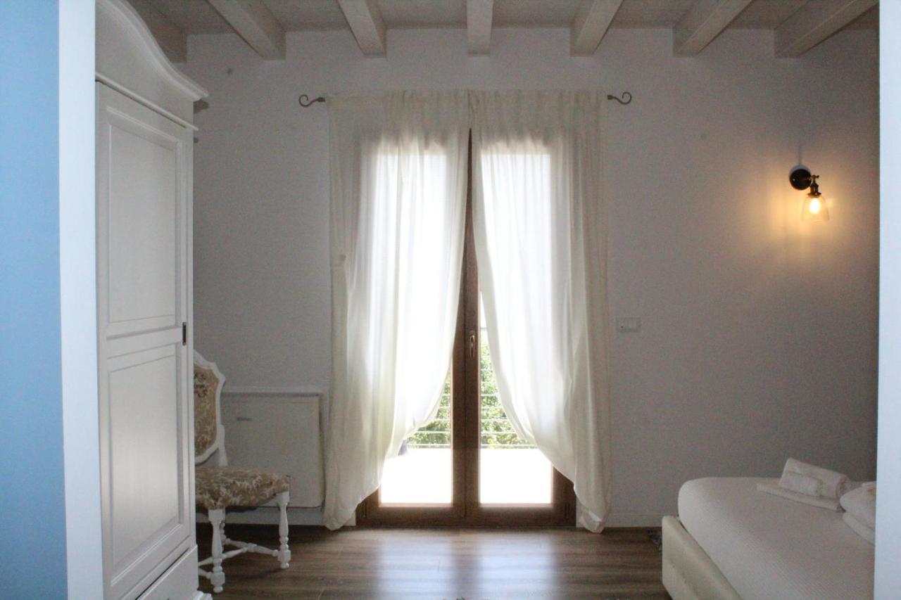 ライグエーリア Il Nido Rifatto Bed & Breakfast エクステリア 写真