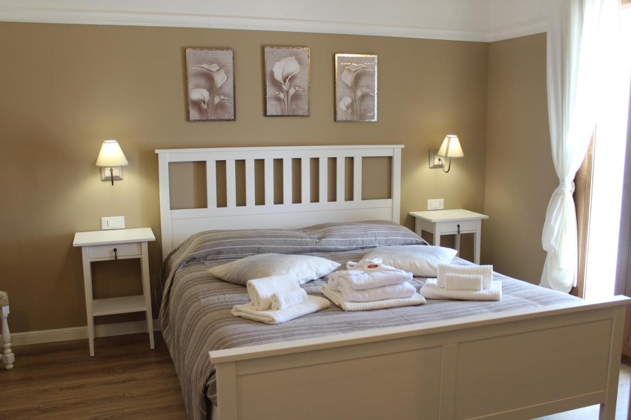 ライグエーリア Il Nido Rifatto Bed & Breakfast エクステリア 写真