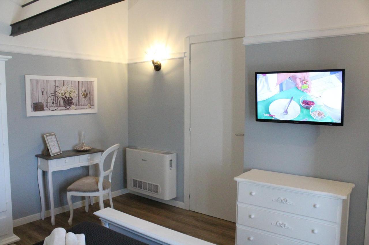 ライグエーリア Il Nido Rifatto Bed & Breakfast エクステリア 写真